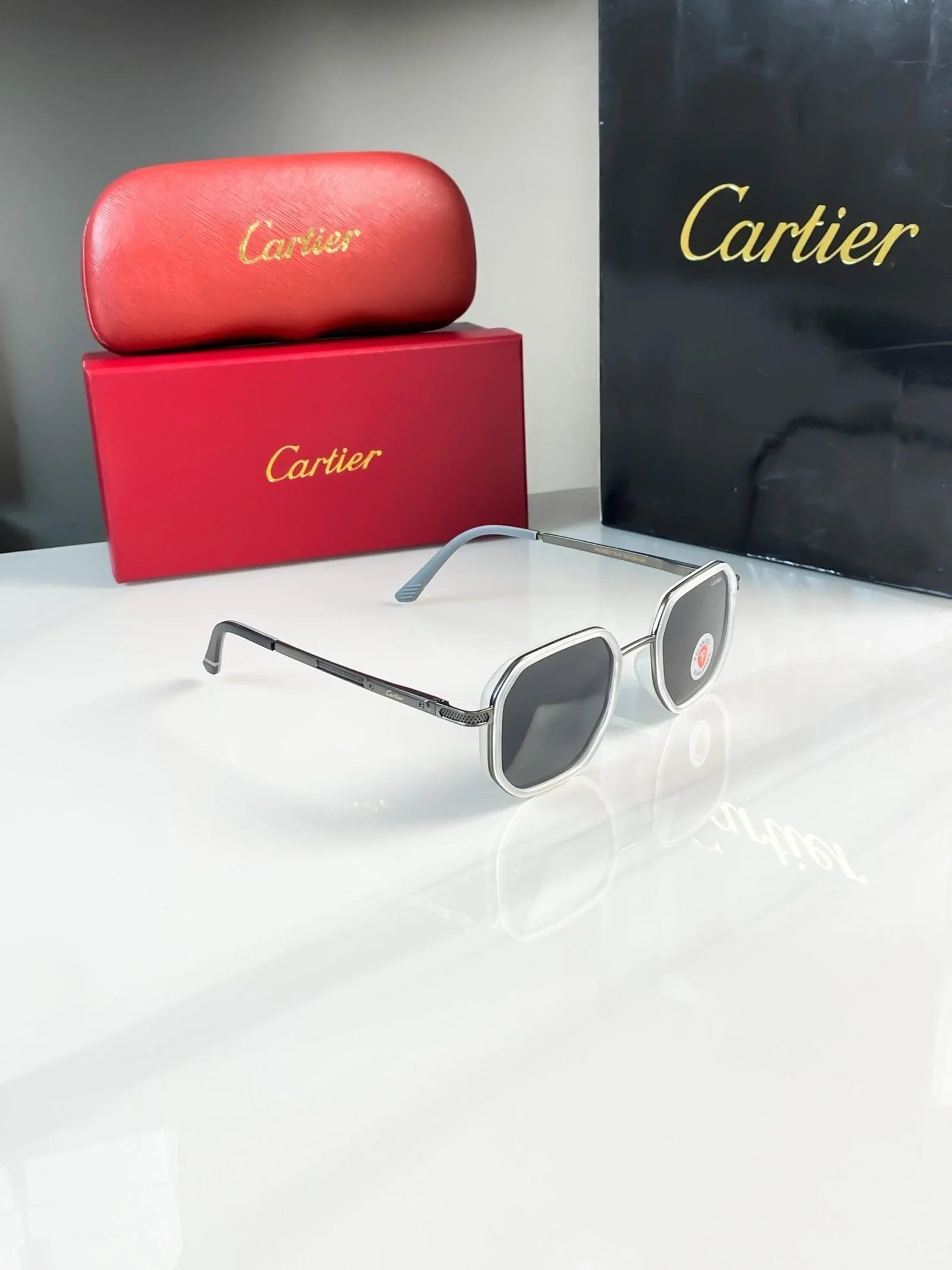 CARTI_ER BLACK 55920