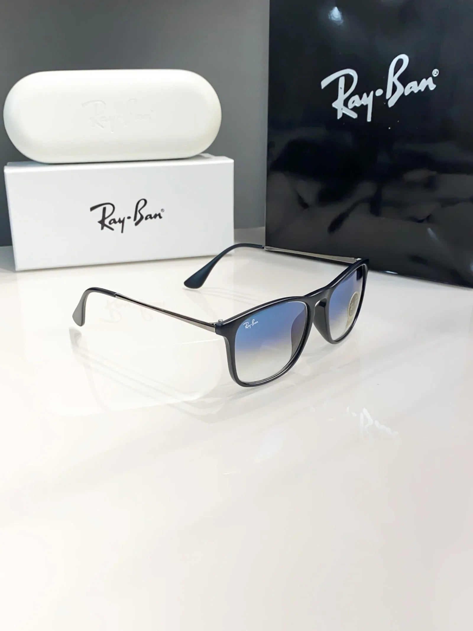 Rayb_an