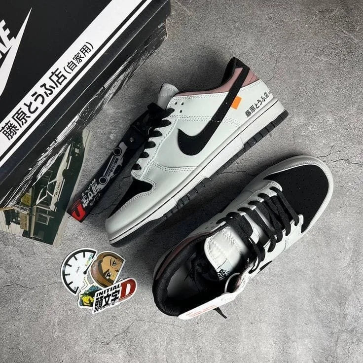 Nik_e SB Dunk Low Toyata Intel Ae 86