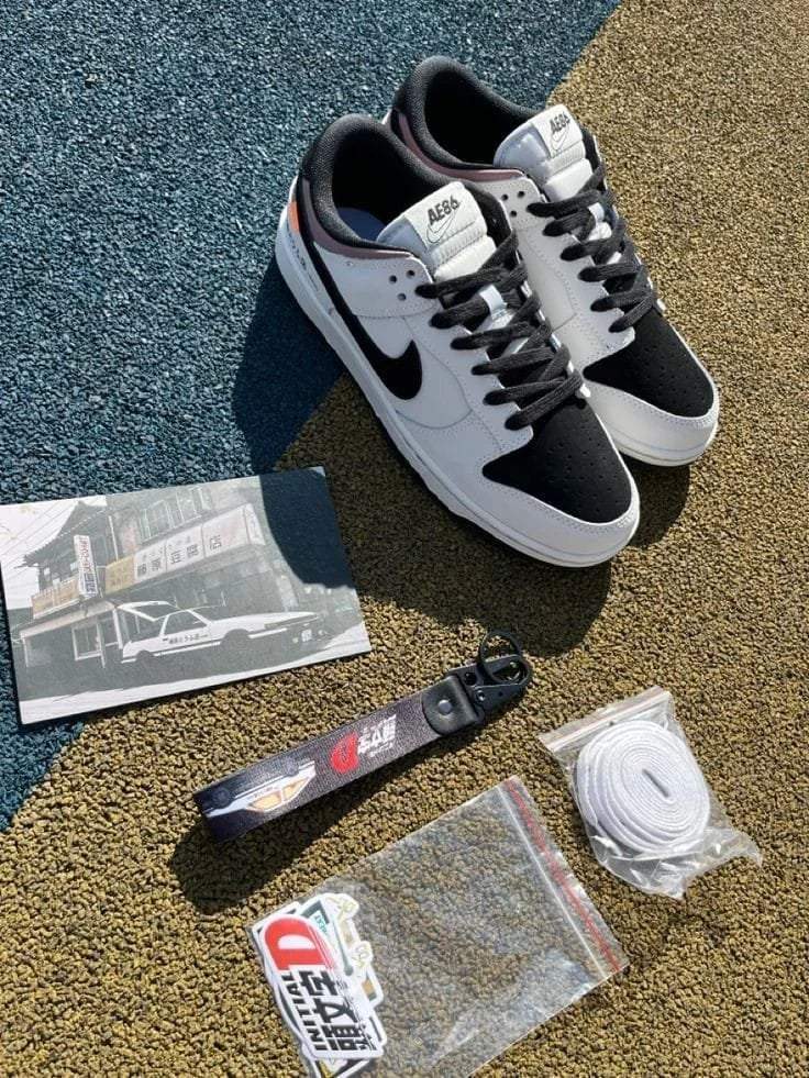 Nik_e SB Dunk Low Toyata Intel Ae 86