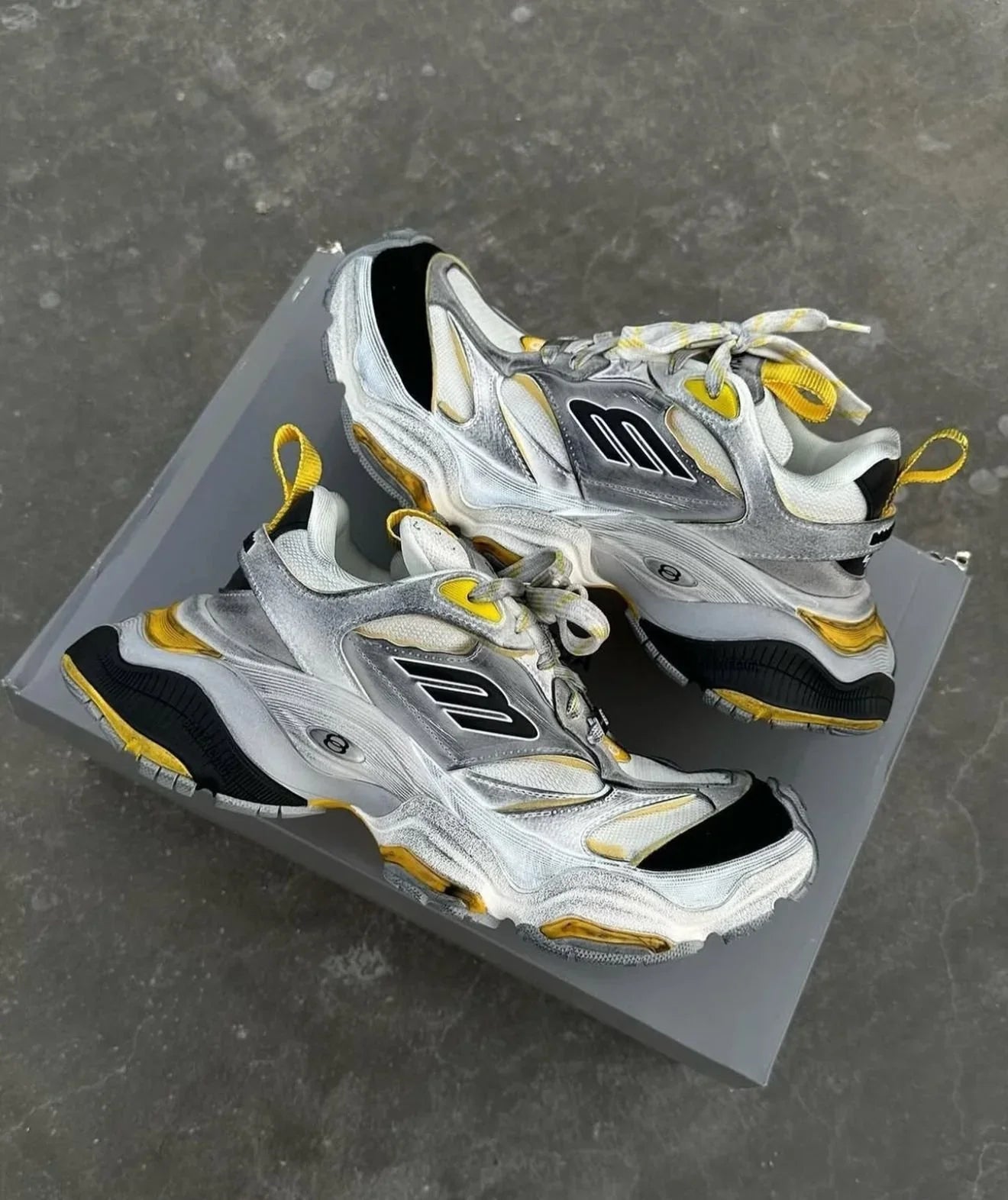 Balenc_iaga Cargo Sneakers
