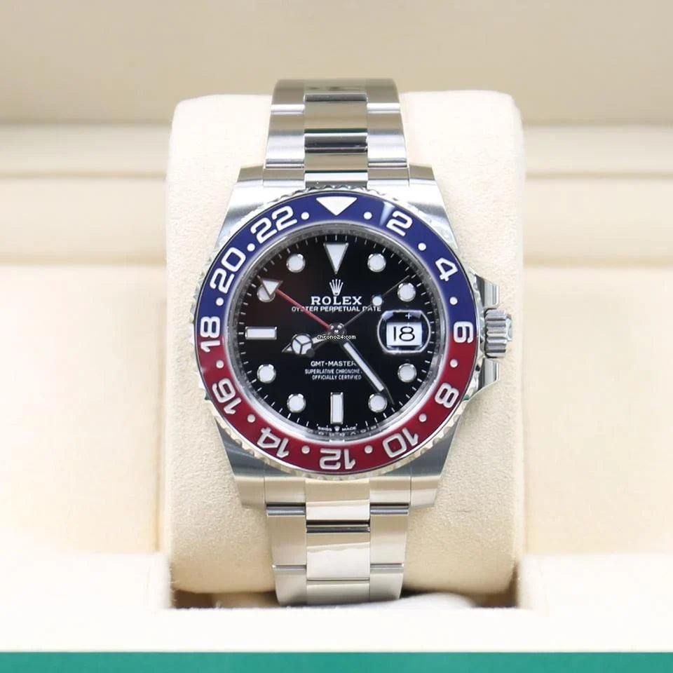 ROLE_X GMT-Master II red and blue Cerachrom bezel black dial