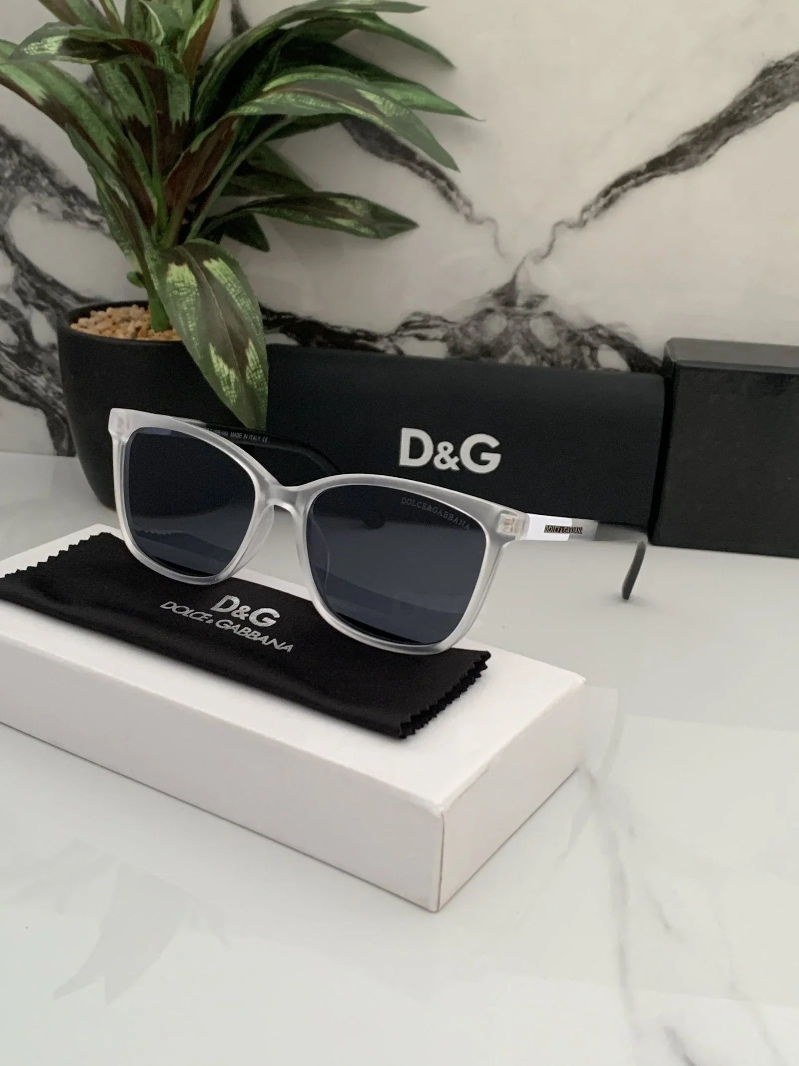 Branded D_&G White Black Sunglasses