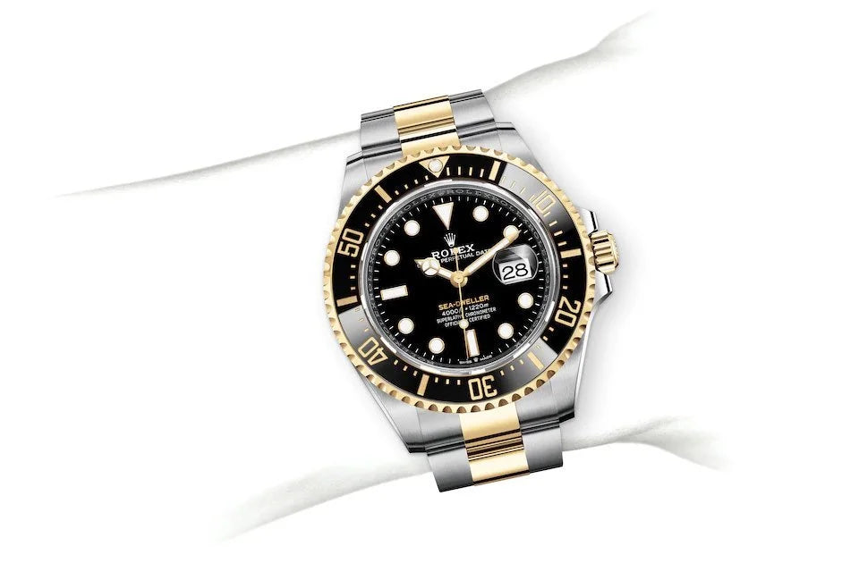 ROLE_X Sea-Dweller yellow gold Bezel and black dial