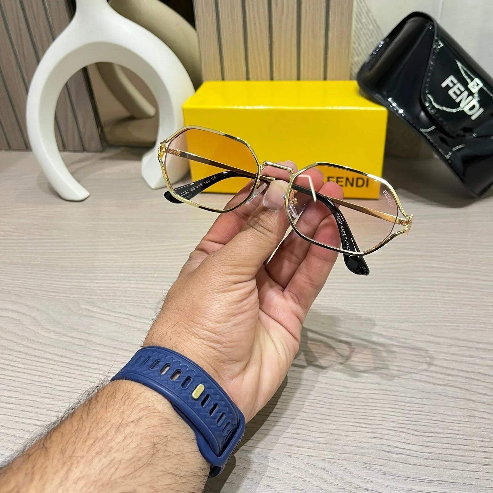 Fe_ndi pink & gold premium Sunglasses’s