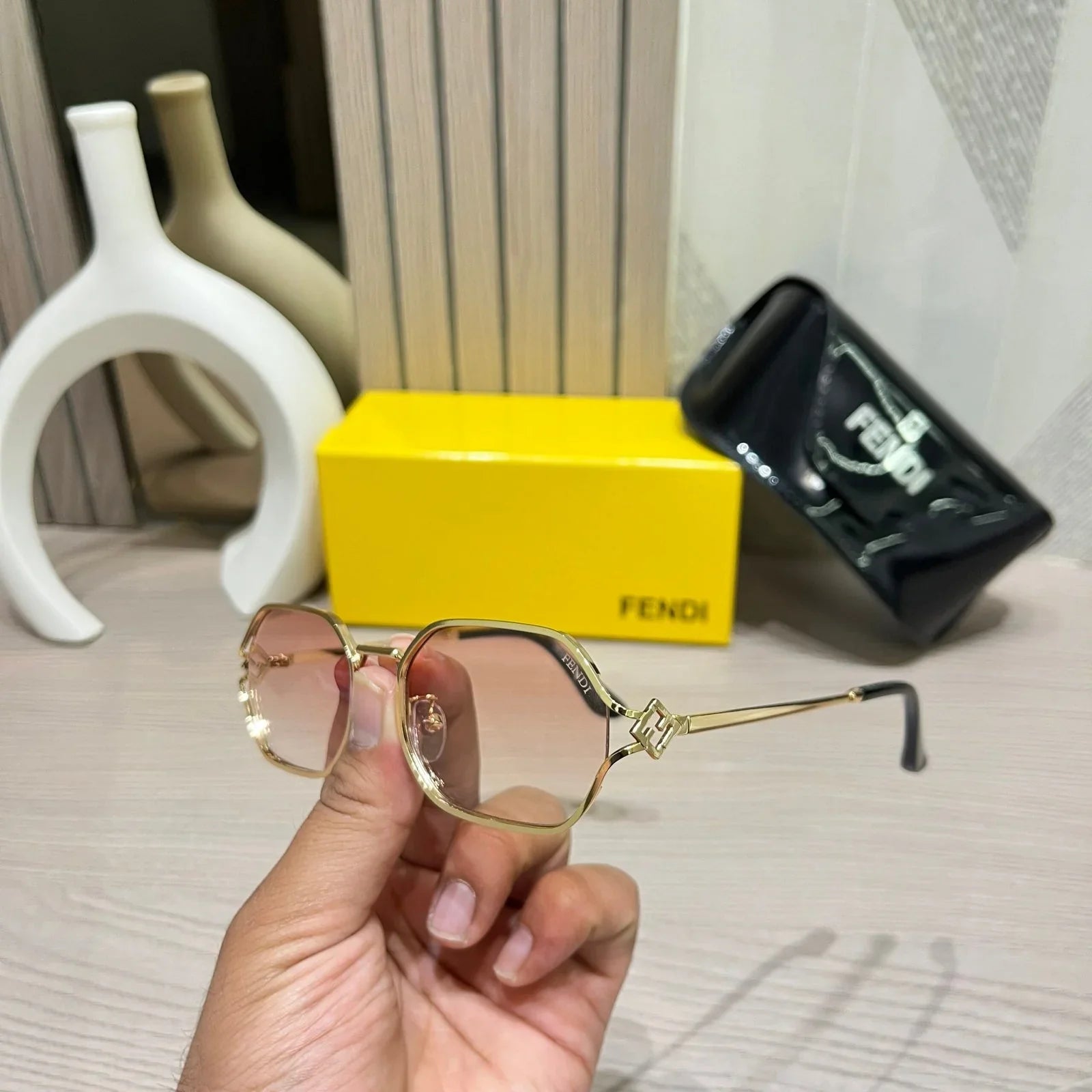 Fe_ndi pink & gold premium Sunglasses’s