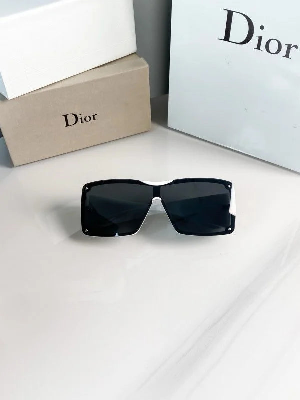 Dio_r White 7812