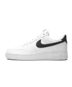 Nike Air Force 1 Low '07 White Black Pebbled Leather