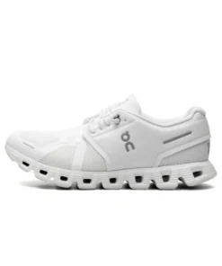 On Running Cloud 5 All White