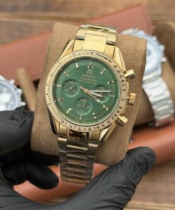 Omega Speedmaster Silver Snoopy