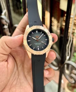 TagHeuer Aqua Racer (Quartz)